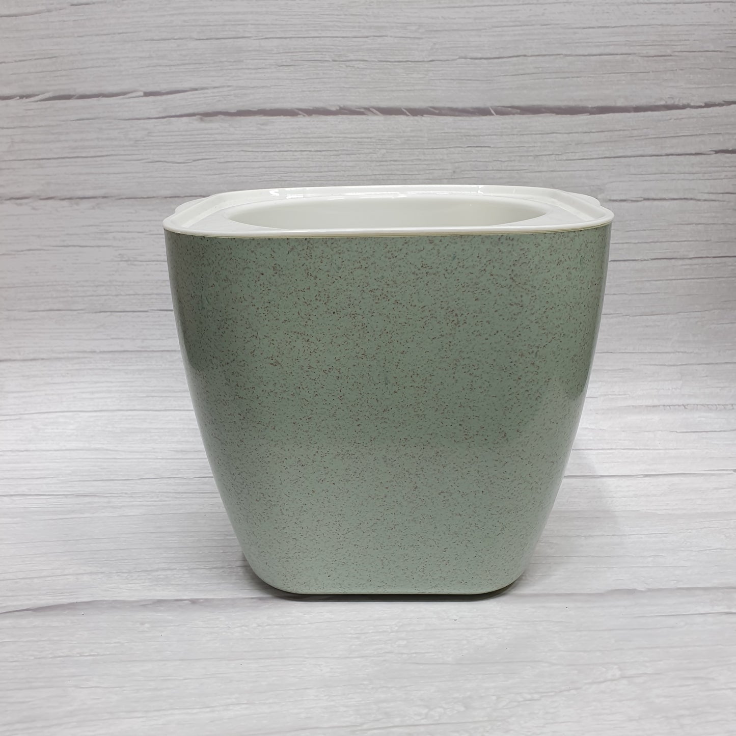 Biodegradable self watering pots (square)