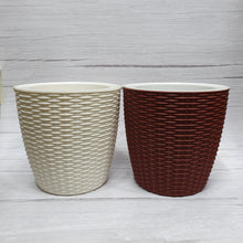 Load image into Gallery viewer, Rattan (large) self watering pot
